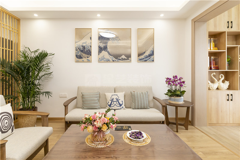 凱業花園100平客廳裝修實景圖